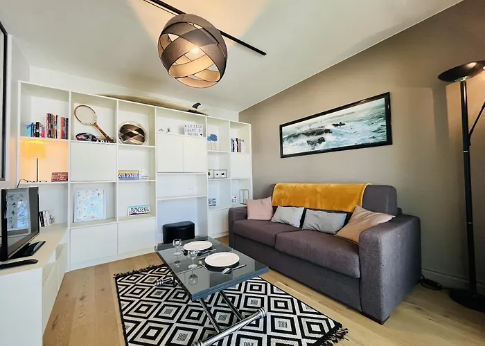 Casa Front De Maine شقة *