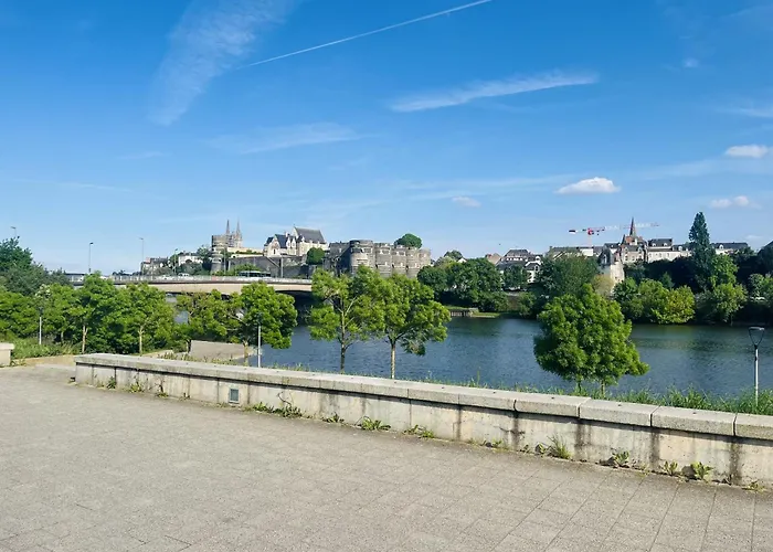Casa Front De Maine Angers