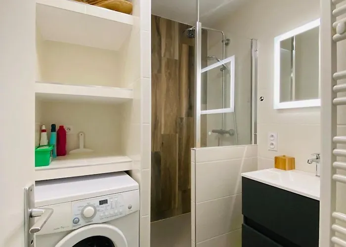 Casa Front De Maine شقة *